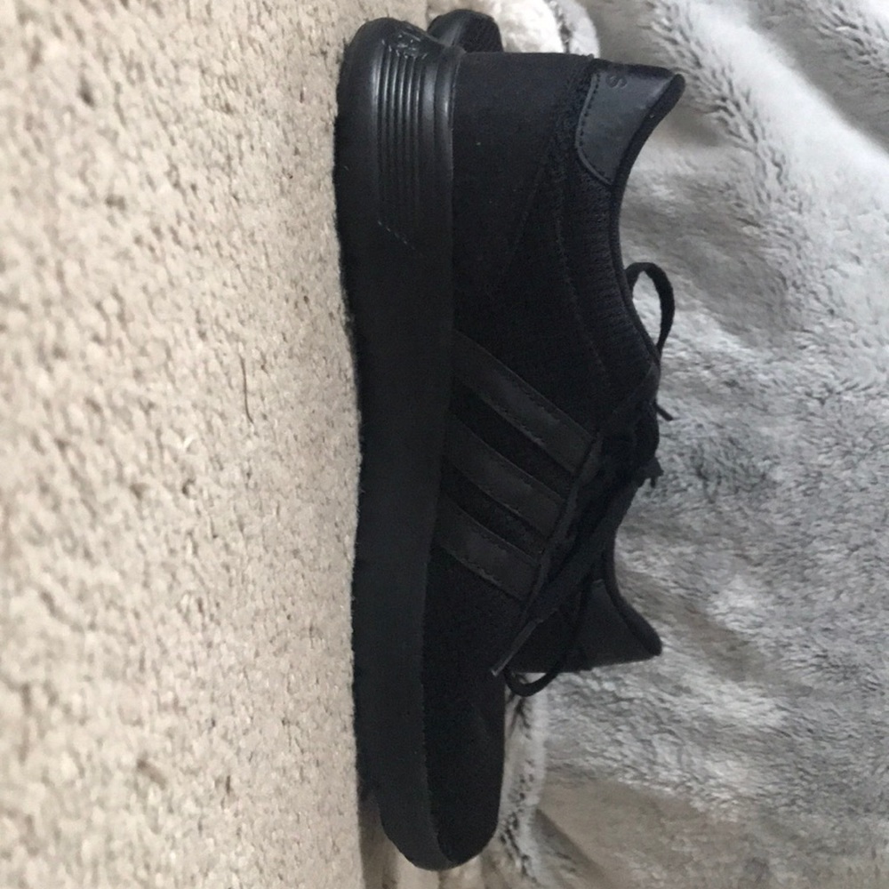 Black adidas tennis shoes